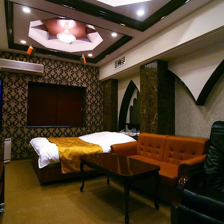 Hotel Hyper (Adults Only) Osaka Exterior photo